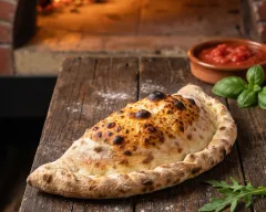 Calzone Speck — Il Vesuvio Gex