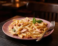 Penne al salmone — Il Vesuvio Gex